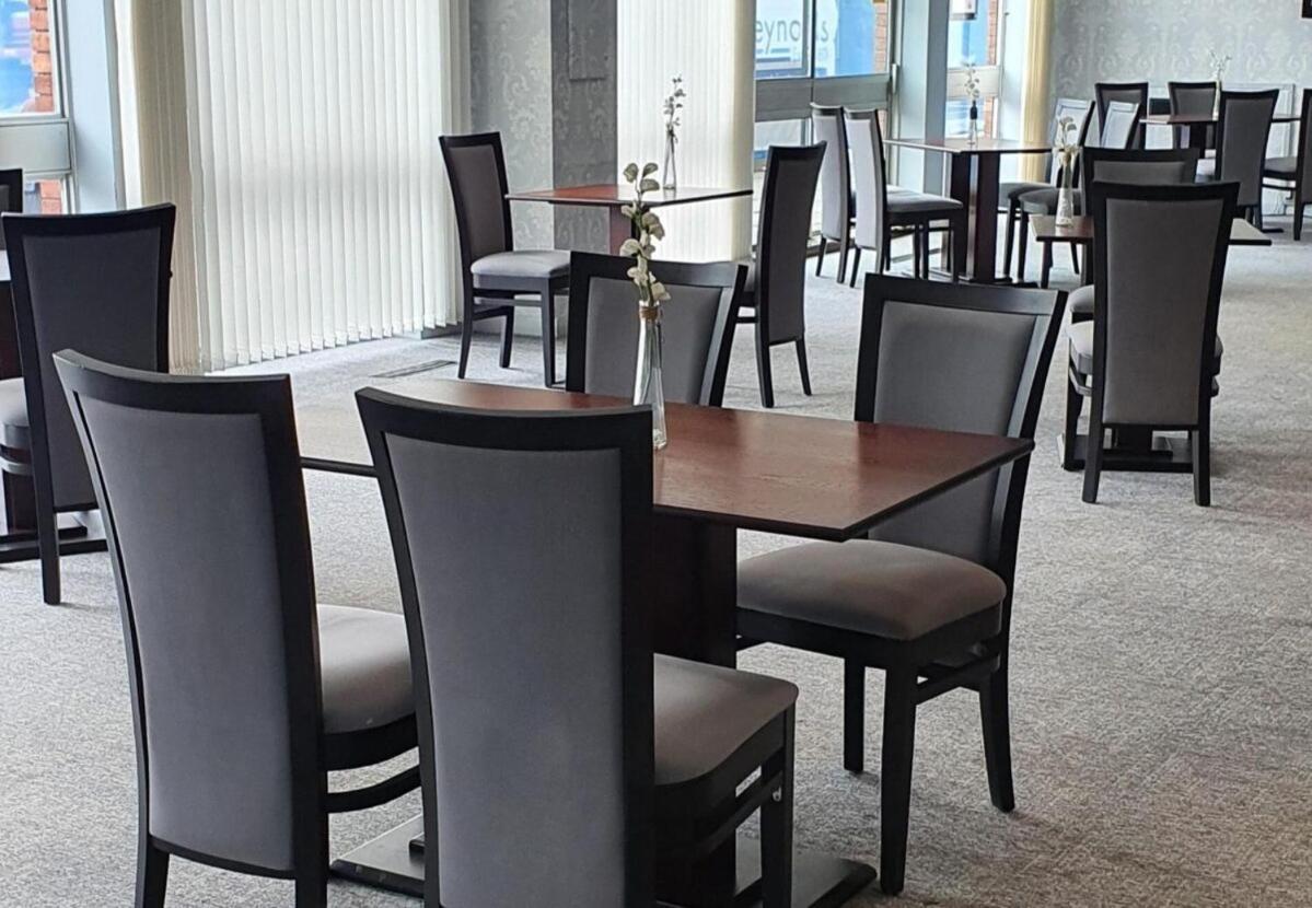 St James Hotel Гримзби Екстериор снимка